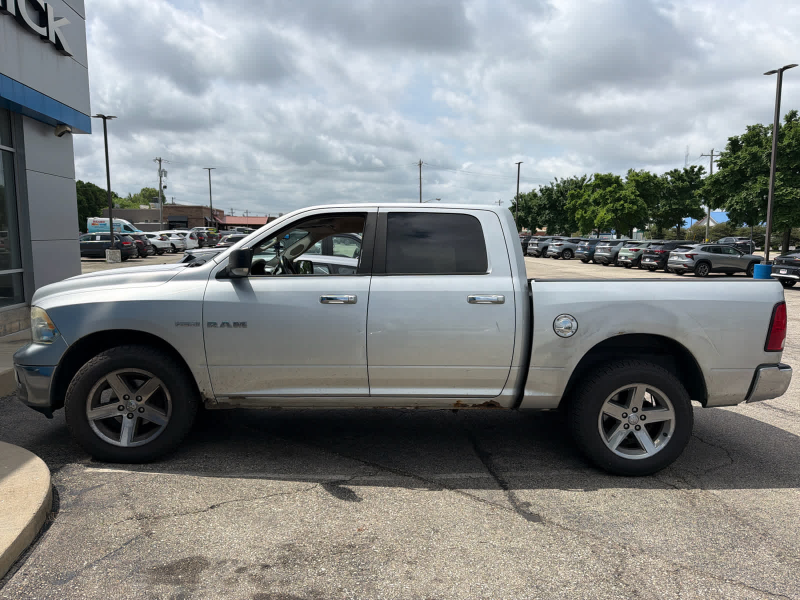 dodge ram 1500 pickup 2009 1D3HV13T09S817350 image dodge ram 1500 pickup 2009 1D3HV13T09S817350 image